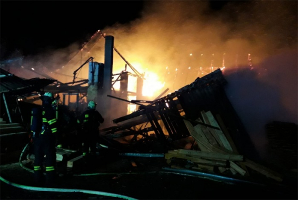 Požár stodoly na Berounsku způsobil škodu za dva miliony korun